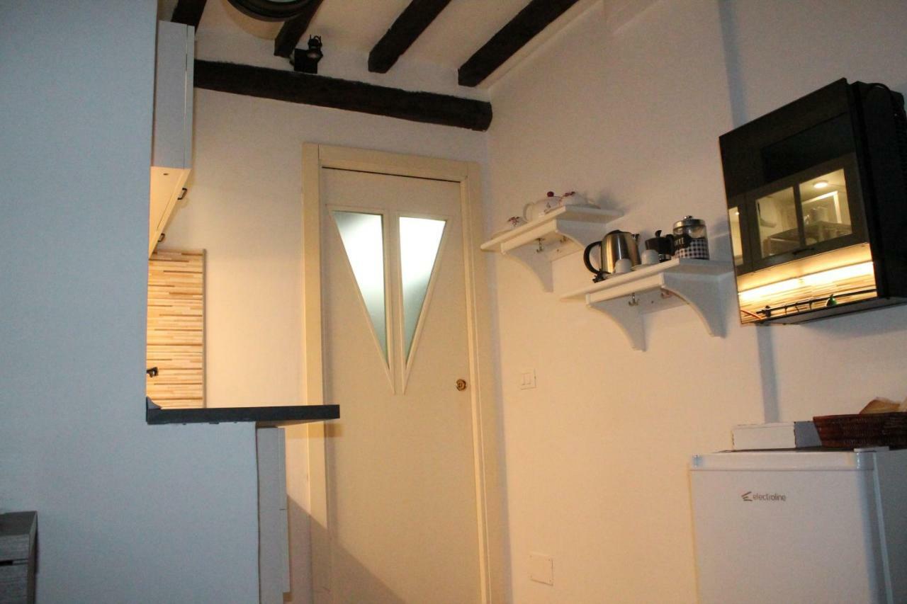 Apartamento La Soffitta Bolonia Exterior foto